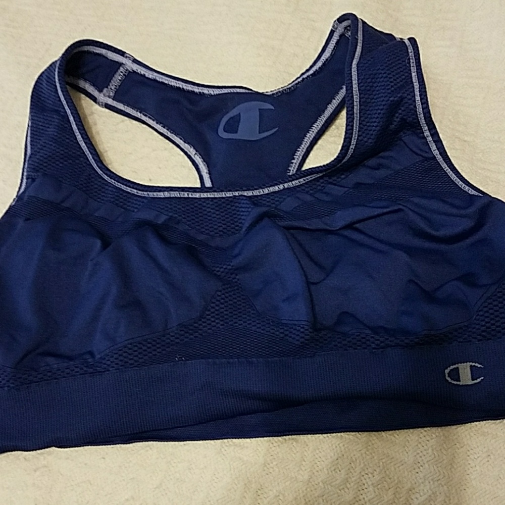 Champion sports bra size large